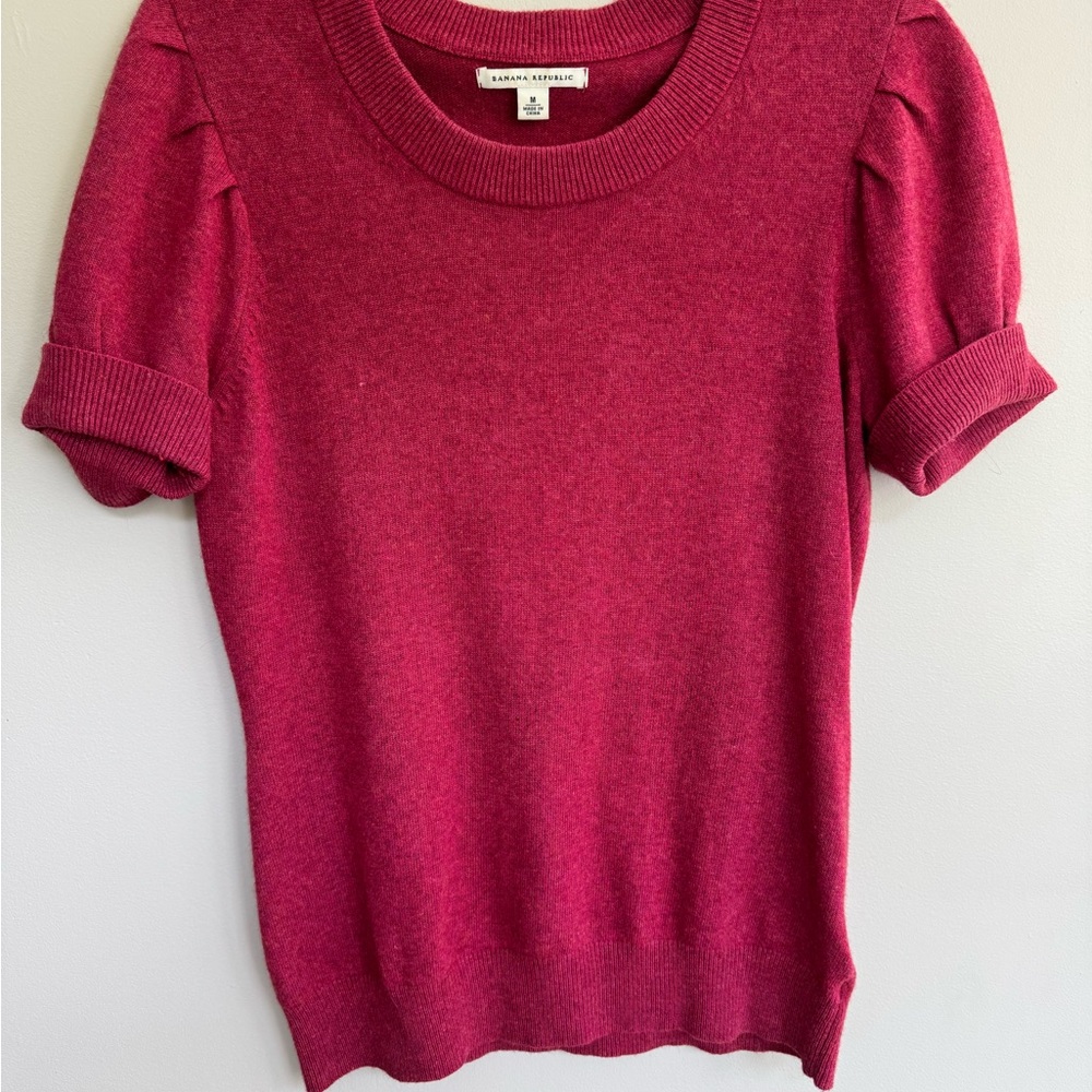 Women's Magenta Pink Short Sleeve Top